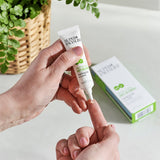 Super Facialist Salicylic Acid Anti-Blemish Clarifying Gel 15ml GOODS Holland&Barrett