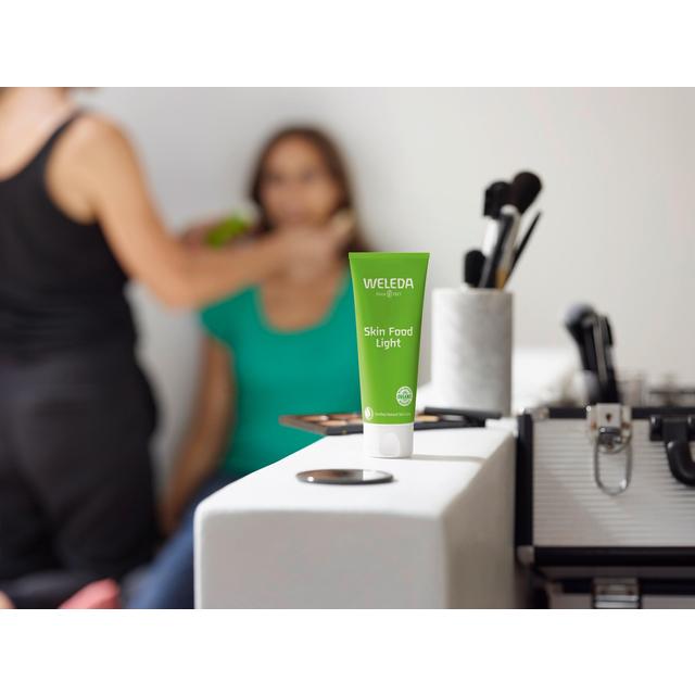 Weleda Skin Food Light Moisturiser   30ml GOODS M&S   