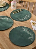 Set of 4 Green Christmas Mistletoe Fringe Placemats