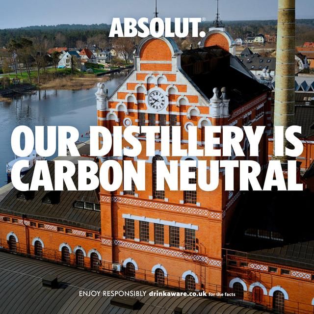 Absolut Vanilia Vanilla Flavoured Swedish Vodka   70cl - McGrocer