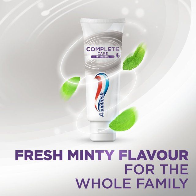 Aquafresh Toothpaste Complete Care Whitening Fluoride   100ml - McGrocer