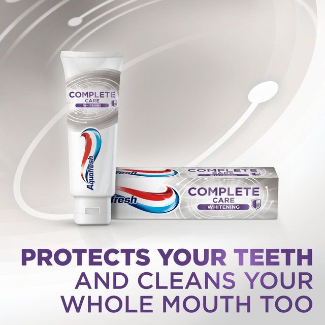 Aquafresh Toothpaste Complete Care Whitening Fluoride   100ml - McGrocer
