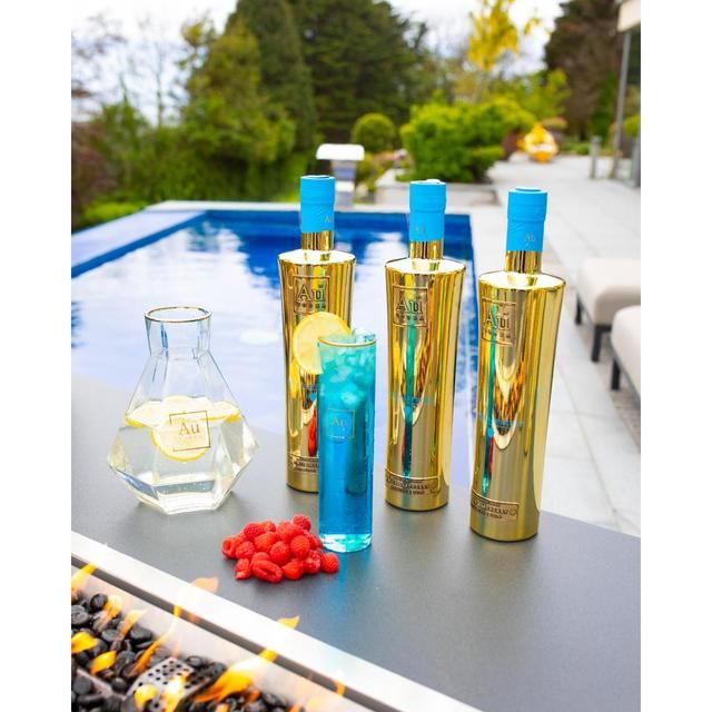 Au Vodka Blue Raspberry   70cl - McGrocer