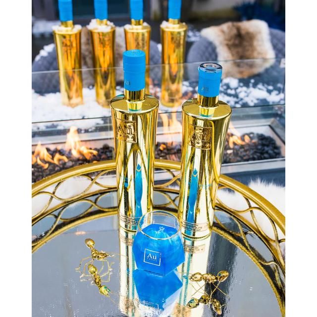 Au Vodka Blue Raspberry   70cl - McGrocer