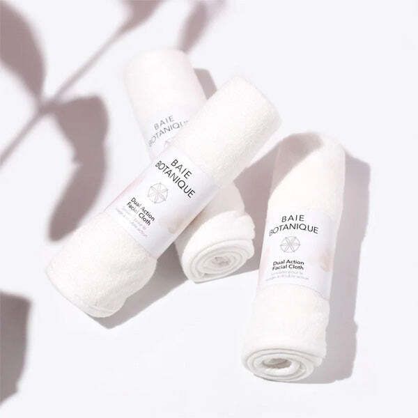 Baie Botanique Dual Action Facial Cleansing Cloth Set of 3 - McGrocer