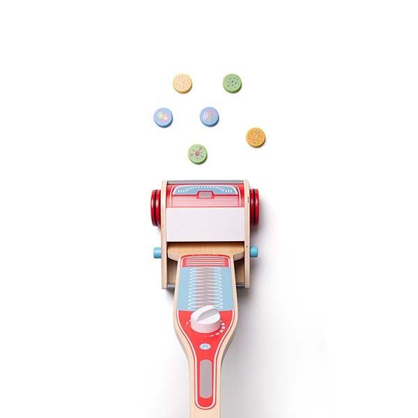 Bigjigs Toys Wooden Upright Vacuum - McGrocer