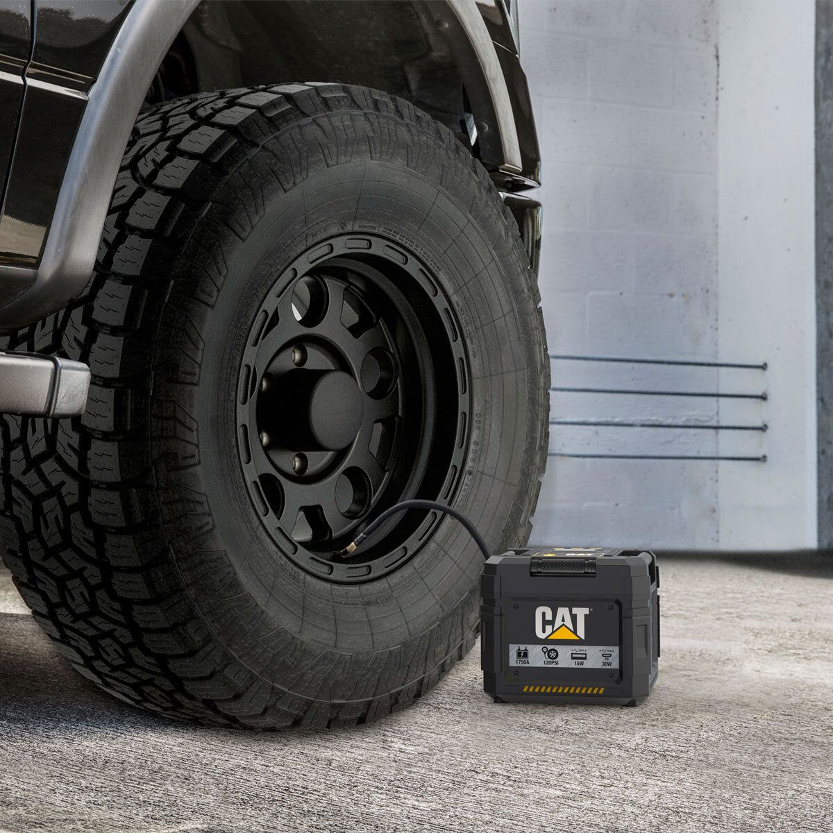 CAT Cube 1750 Digital Jump Starter (PPSCL3I)