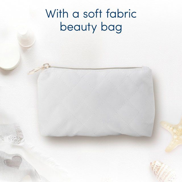 Dove Discover Selection with Beauty Bag Gift Set