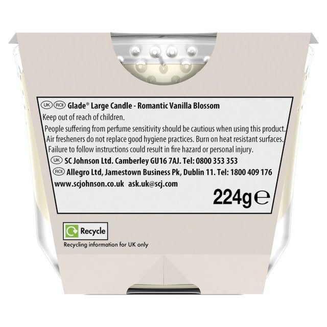 Glade Large Candle Vanilla Blossom Air Freshener   224g