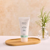 Green People Organic Fruit Exfoliating Scrub Vegan   50ml