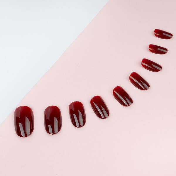 Invogue Classic Rouge Oval Nails - Pack of 24