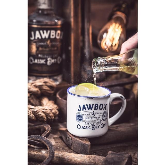 Jawbox Small Batch Gin   70cl