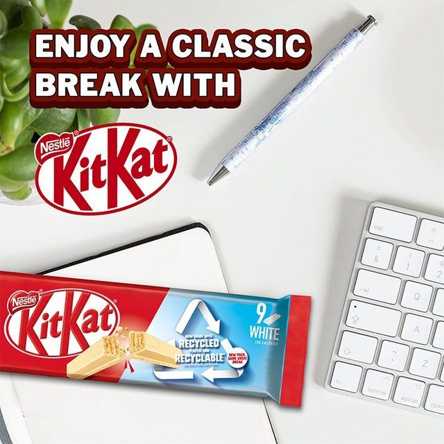 KitKat 2 Finger White Chocolate Biscuit Bar Multipack   9 x 20.7g