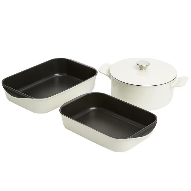 M&amp;amp;S Cast Aluminium Casserole Dish 5L