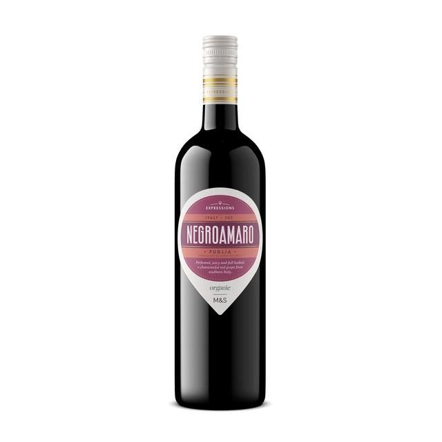 M&amp;amp;S Expressions Negroamaro   75cl