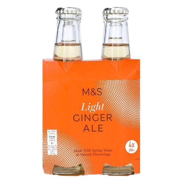 M&amp;amp;S Light Ginger Ale   4 x 200ml