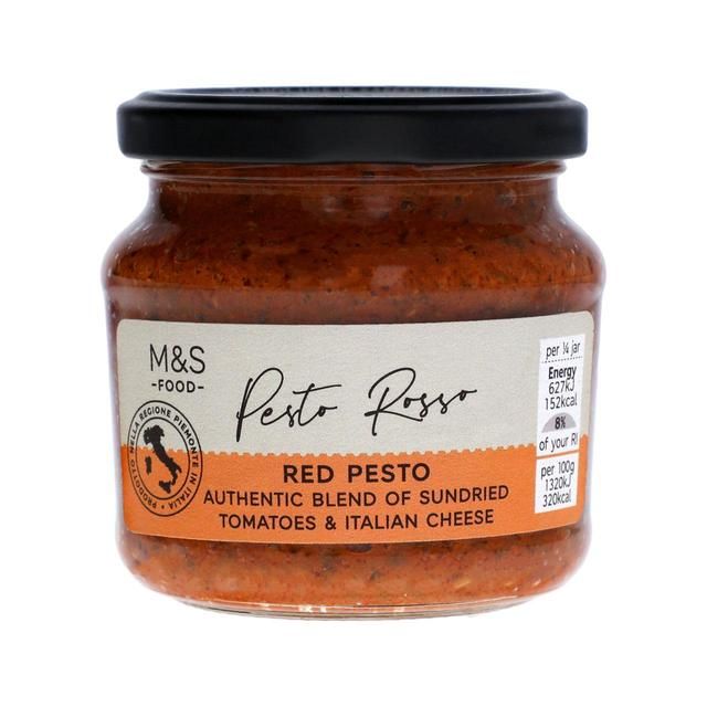 M&amp;amp;S Made in Italy Red Pesto   190g