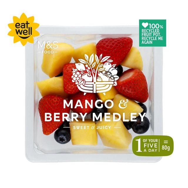 M&amp;amp;S Mango &amp;amp; Berry Medley   250g