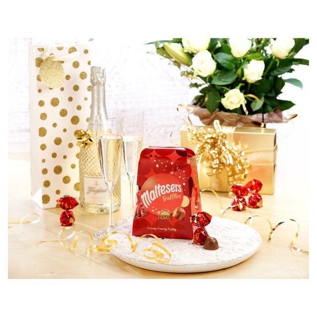 Maltesers Truffles Milk Chocolate Gift Box of Chocolates    200g