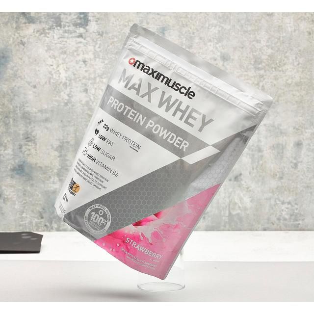 Maximuscle Strawberry Max Whey Protein Powder    420g