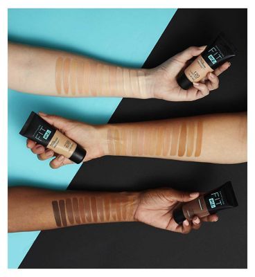 Maybelline Fit Me Matte &amp;amp; Poreless Liquid Foundation 30ml