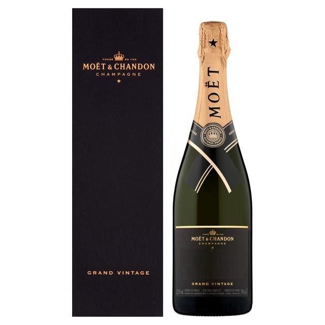 Moet &amp;amp; Chandon Grand Vintage Champagne Gift Box   75cl