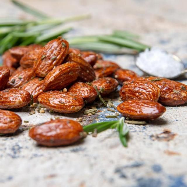 Mr Filbert's French Rosemary Almonds   100g