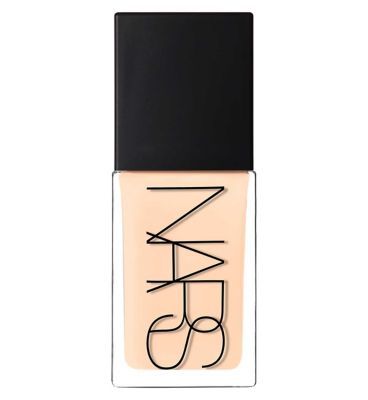 NARS Light Reflecting Skincare Foundation L2.5 Yukon