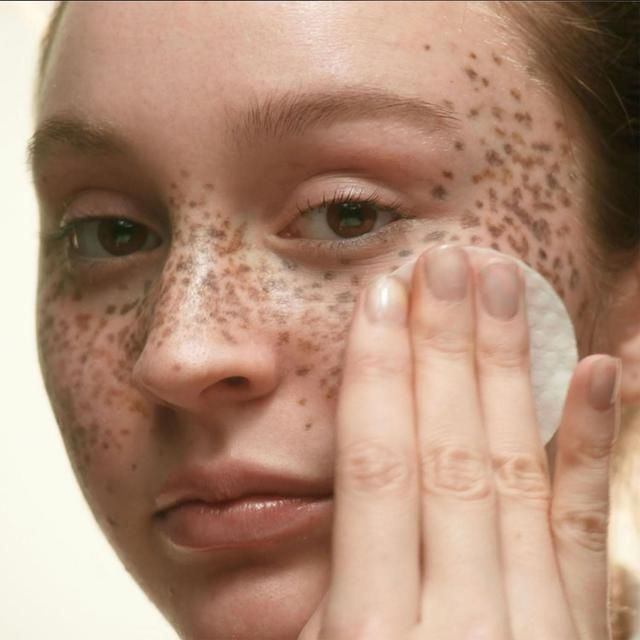 Nip+Fab Glycolic Exfoliating Pads   60 per pack