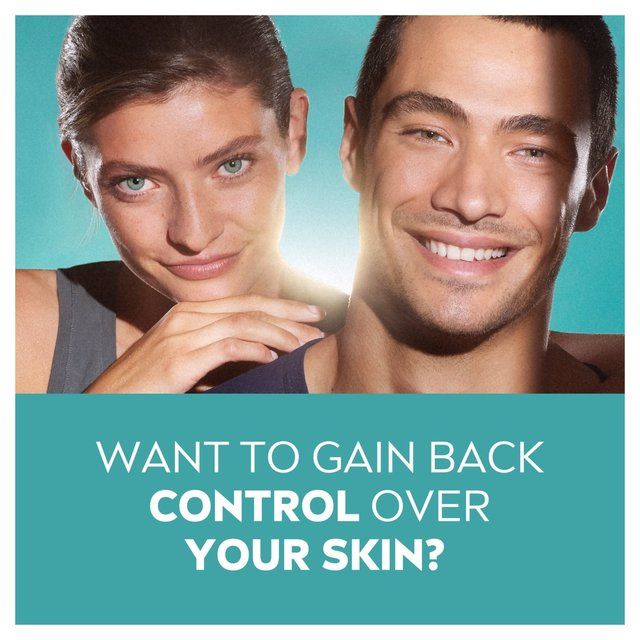 Nivea Derma Skin Clear Toner   200ml