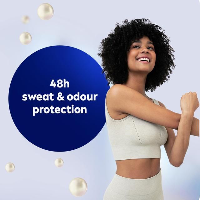 NIVEA Pearl &amp;amp; Beauty Anti-Perspirant Deodorant Roll-On    50ml
