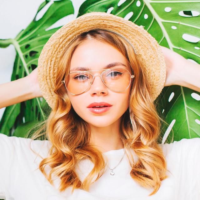 OGX Ever Straightening+ Brazilian Keratin Smooth pH Balanced Conditioner   385ml