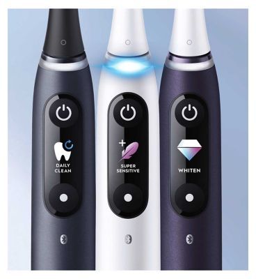 Oral-B Electric Toothbrush iO8 - White Special Edition