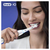 Oral-B iO Ultimate Clean White Electric Toothbrush Heads   4 per pack