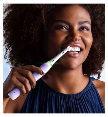 Oral-B iO4  Electric Toothbrush - Lavender - (+Travel case)