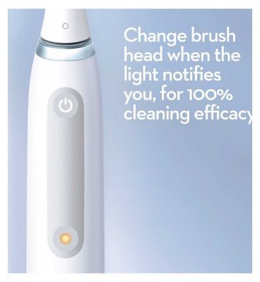Oral-B iO4 Electric Toothbrush - White (+Travel Case)