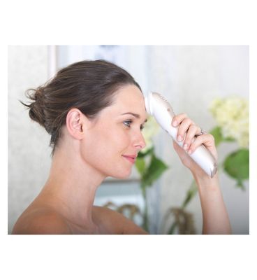 Panasonic EH-XT20 3-in-1 Facial Enhancer with Microcurrent Technology (White)