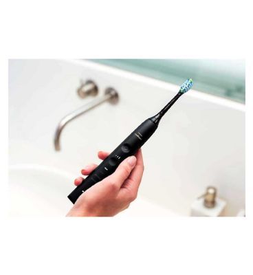 Philips Sonicare DiamondClean 9000 Electric Toothbrush with app, Black - HX9911/39