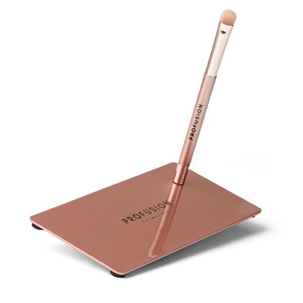 Profusion Cosmetics Magnetix Display Stand &amp;amp; Eyeshadow Brush
