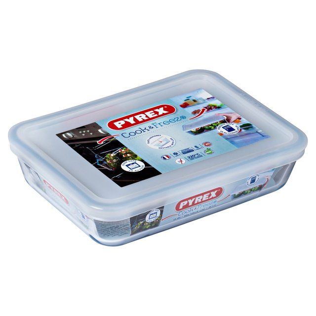 Pyrex Cook &amp;amp; Freeze Dish with Lid 19cm
