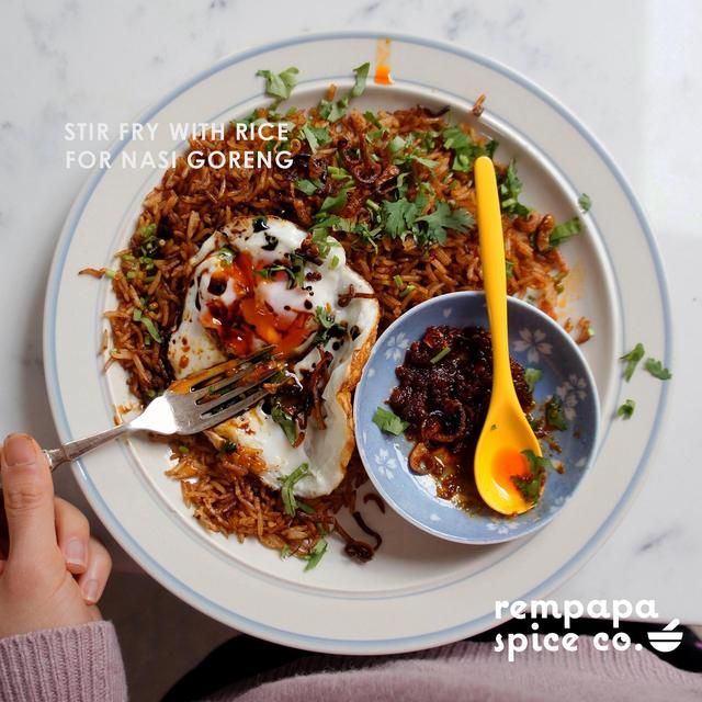 Rempapa Balinese Spiced Tamarind Curry Paste   180g