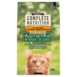 Sainsbury's Complete Nutrition 1+ Adult Cat Food with Chicken &amp;amp; Crunchy Snack Pockets 2kg