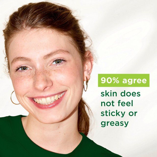 Simple Kind To Skin Soothing Facial Toner   200ml