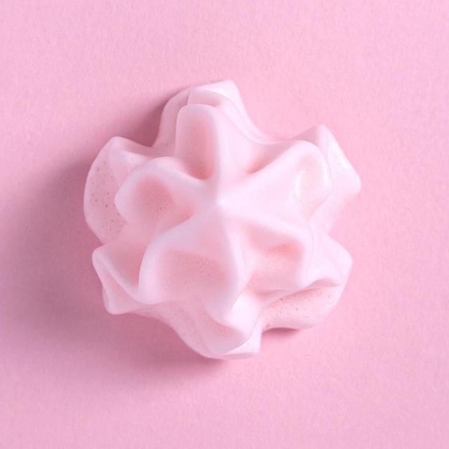 Skinny Tan Strawberry Gradual Tanning Whip   150ml