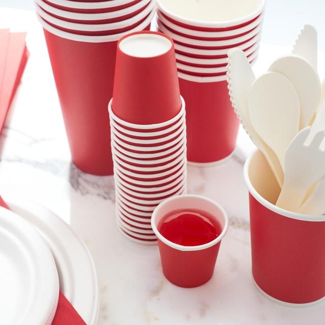 Small Red Party Shot Cups   20 per pack